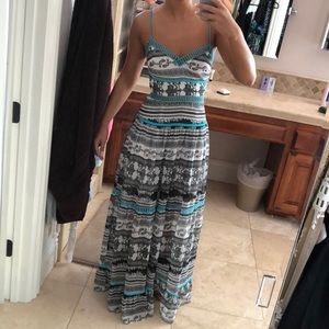 Bebe maxi dress